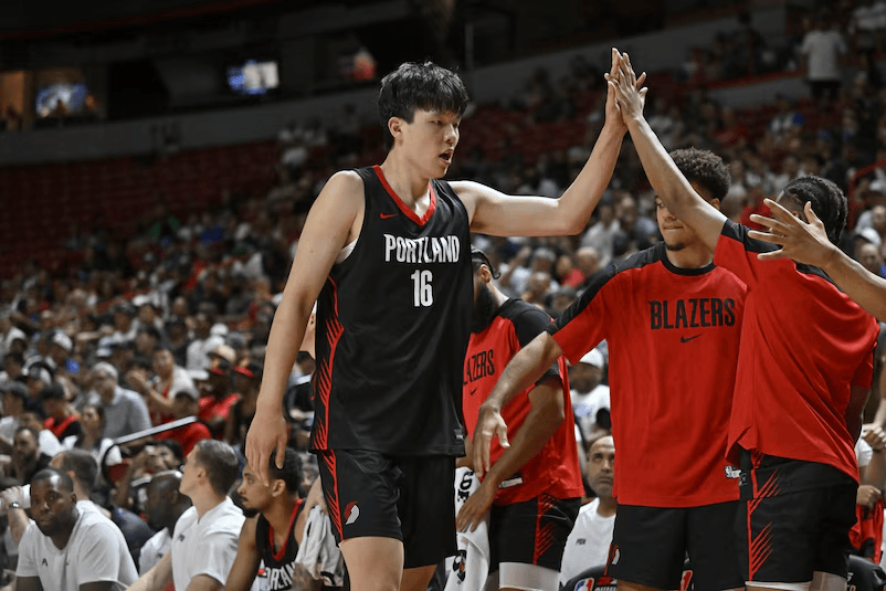 来了！杨瀚森NBA第二场比赛！水不了！