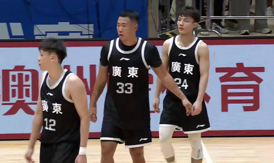 力保广东队夺冠！CBA“暴力锋线”打出身价，杜锋终于迎来新王炸