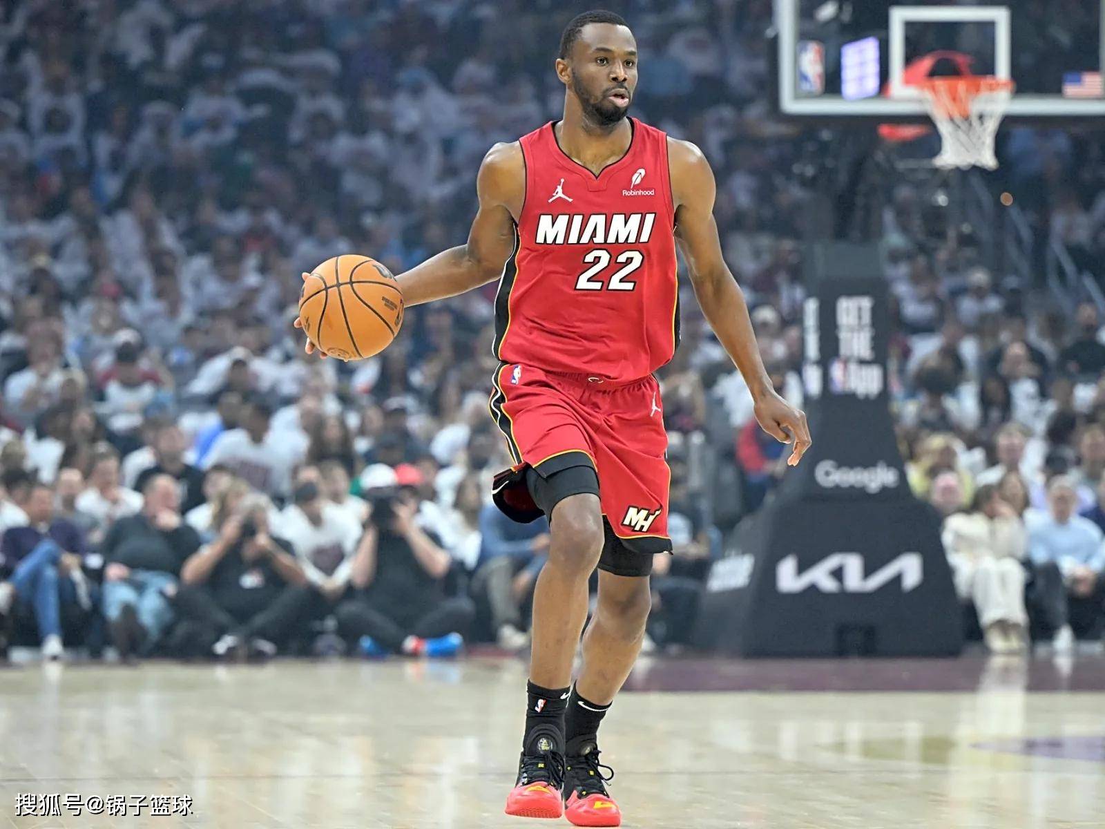 八村VS维金斯！谁更适合湖人队？美媒11项能力全面对比：结果5-3